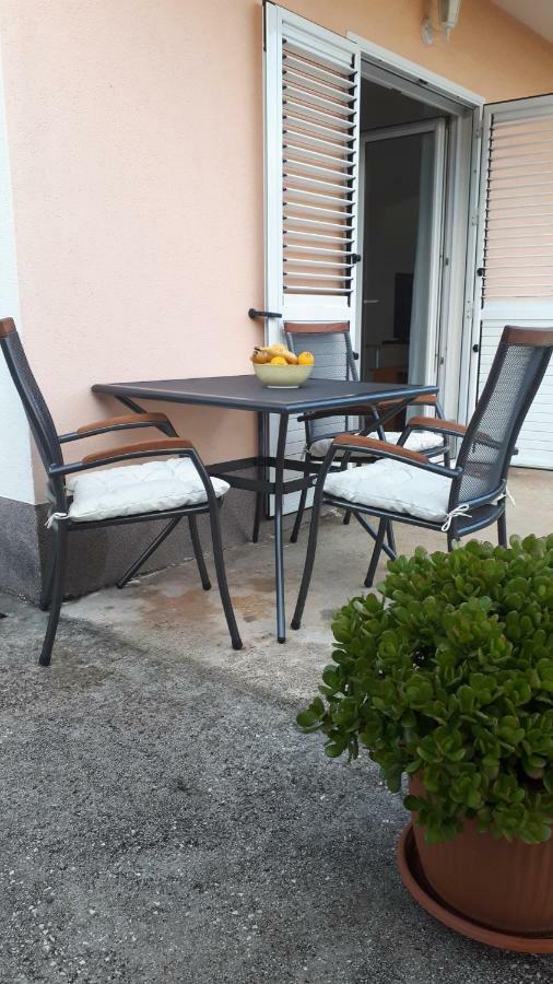 Apartman Stulic Μακάρσκα Εξωτερικό φωτογραφία